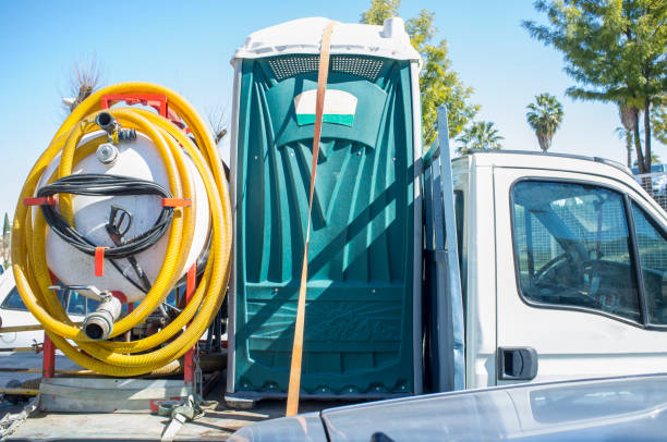Best Portable restroom trailer rental  in Rochester, IN